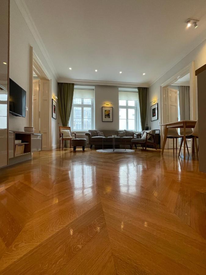 Luxury 2Br Apartment Neubaugasse Vienne Extérieur photo